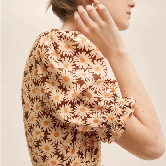 Mango Daisy Printed Puff Sleeve Jumpsuit size Small - Picture 5 of 8